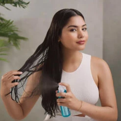 Brume Anti-Frisottis Moroccanoil 160 Ml 7 Brume Anti-Frisottis Moroccanoil 160 Ml -Coupe Élégance Soldes Boutique brumee moro 3 44935.1694677335