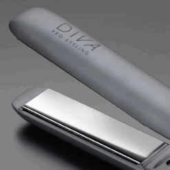 Lisseur Precious Metals Touch Titanium Diva -Coupe Élégance Soldes Boutique metalsss 78652.1684847662